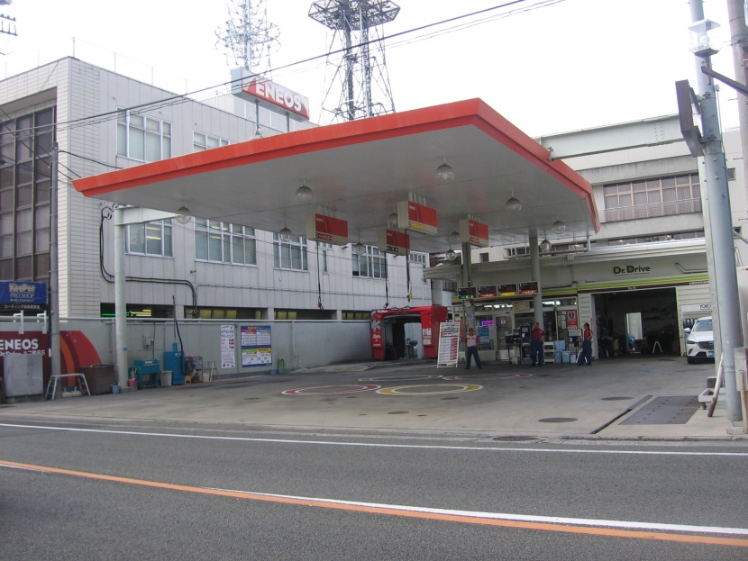 Dr.Drive八日町 山梨共栄石油株式会社